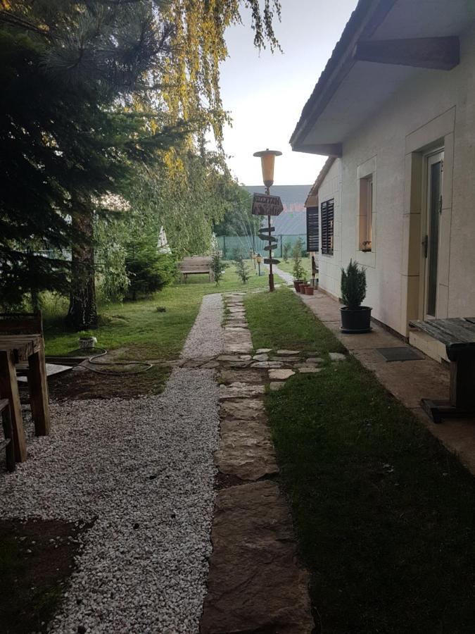 Belette * Nikšić